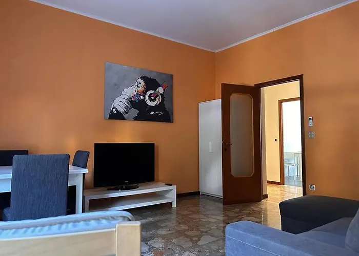 Fuoriporta Affitti Brevi - Da Domenico 7 * Parma